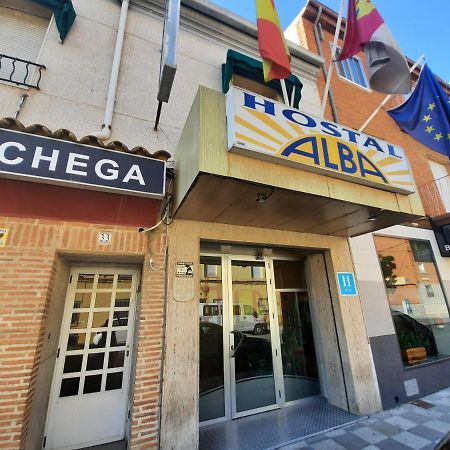 Hostal Alba Albacete Bagian luar foto